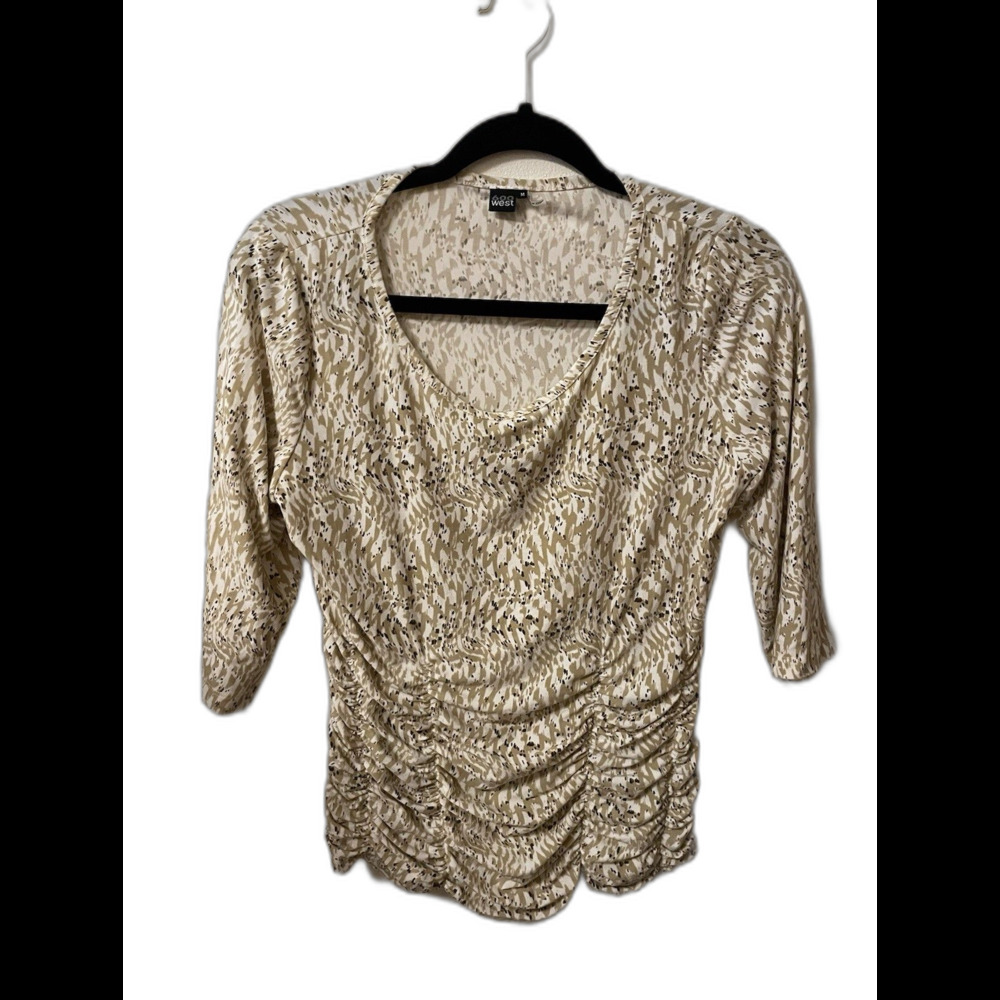 600 West brown and white size medium Rouched blouse